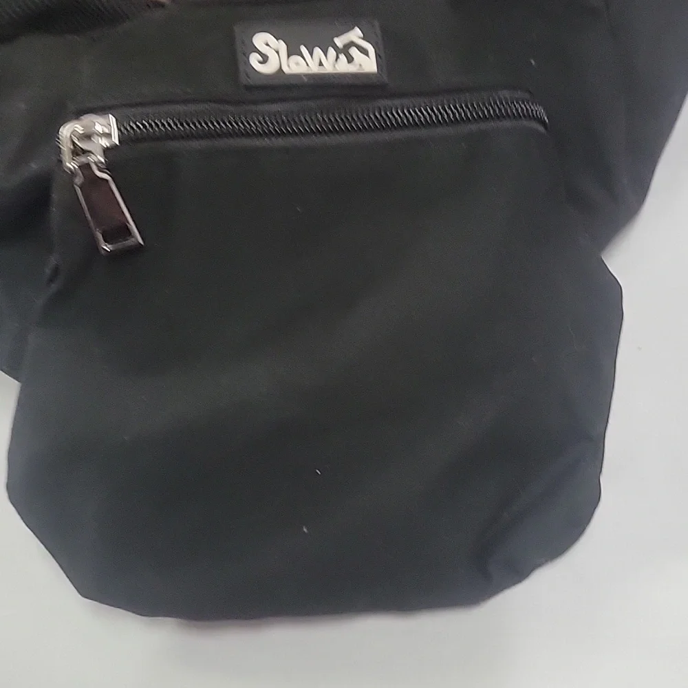 Dog crossbody carrier